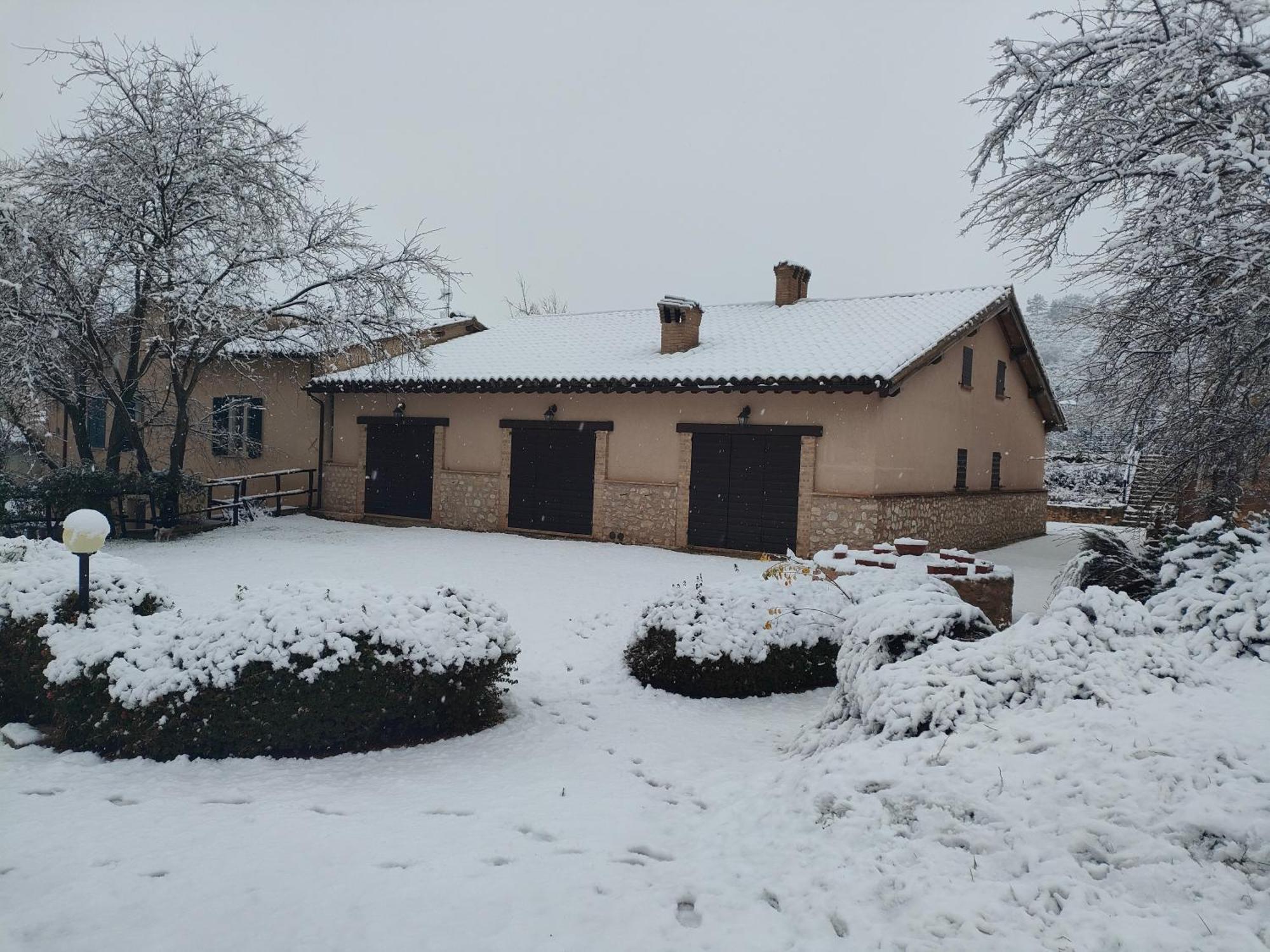 Agriturismo Il Casalino Spoleto Buitenkant foto
