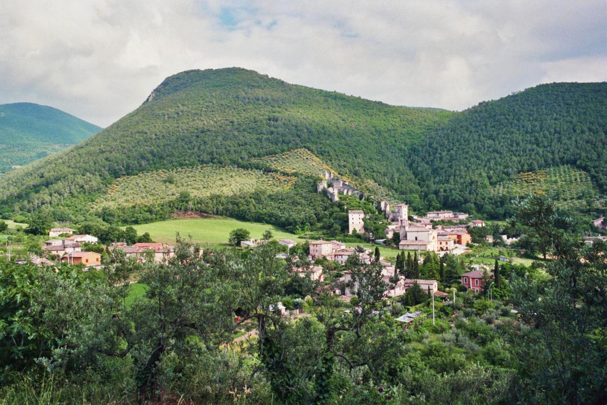 Agriturismo Il Casalino Spoleto Buitenkant foto
