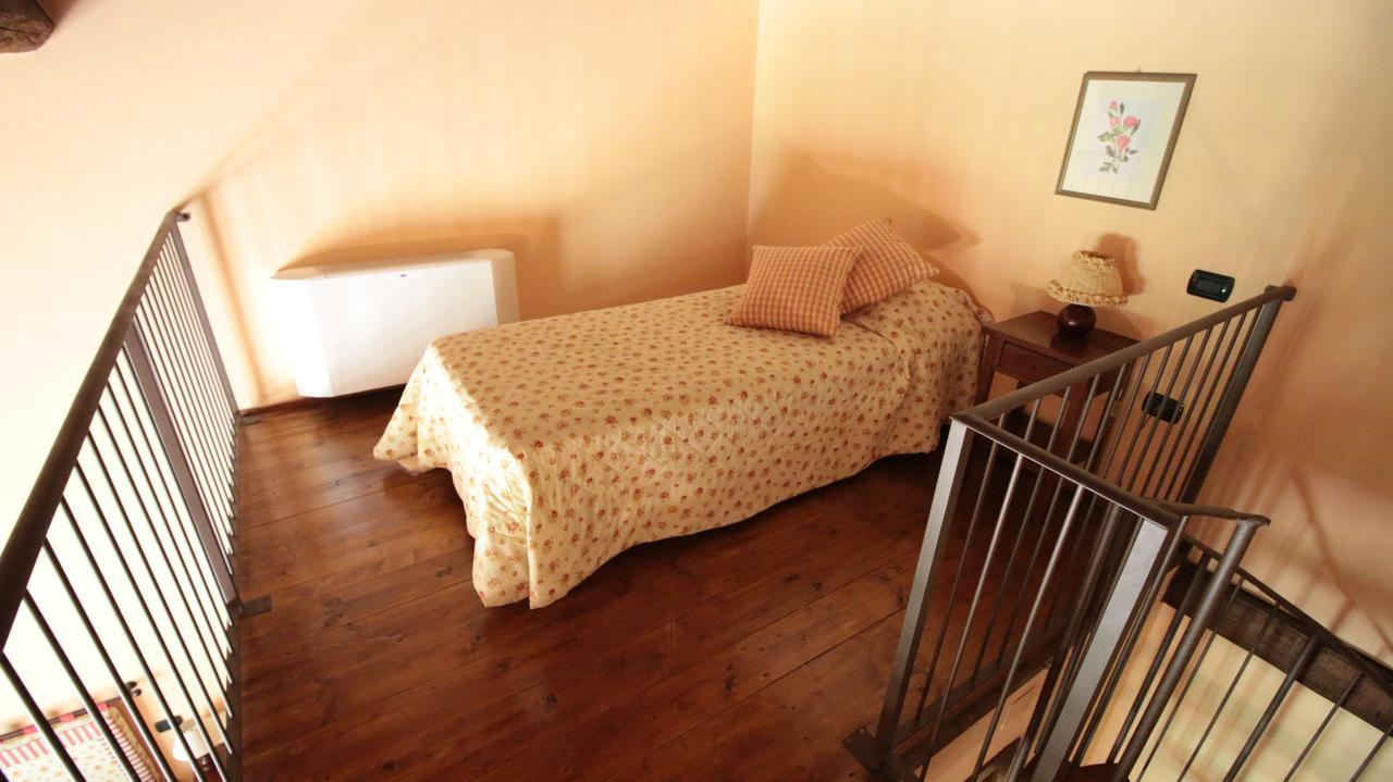 Agriturismo Il Casalino Spoleto Buitenkant foto